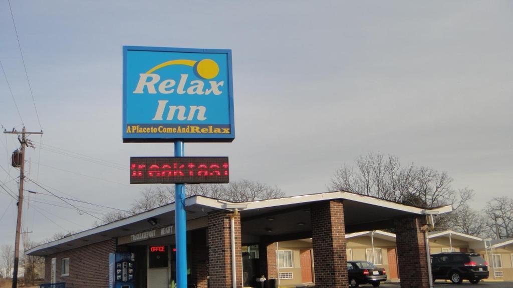 Relax Inn St. Robert מראה חיצוני תמונה